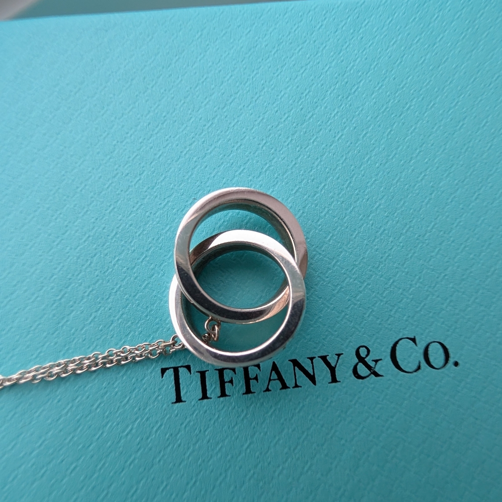 Tiffany & Co. 1837 Small Sterling Silver Interlocking Circles Necklace - Picture 9 of 14